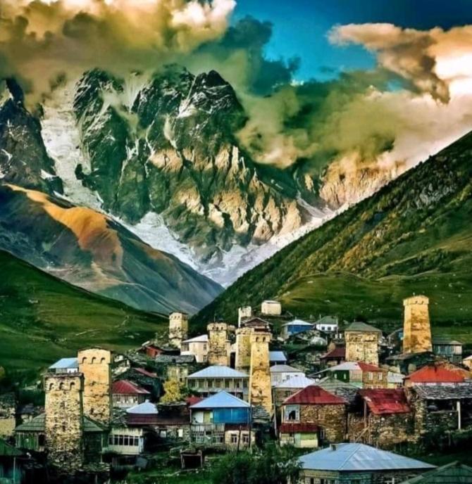 Vila Latphari In Ushguli Exterior foto