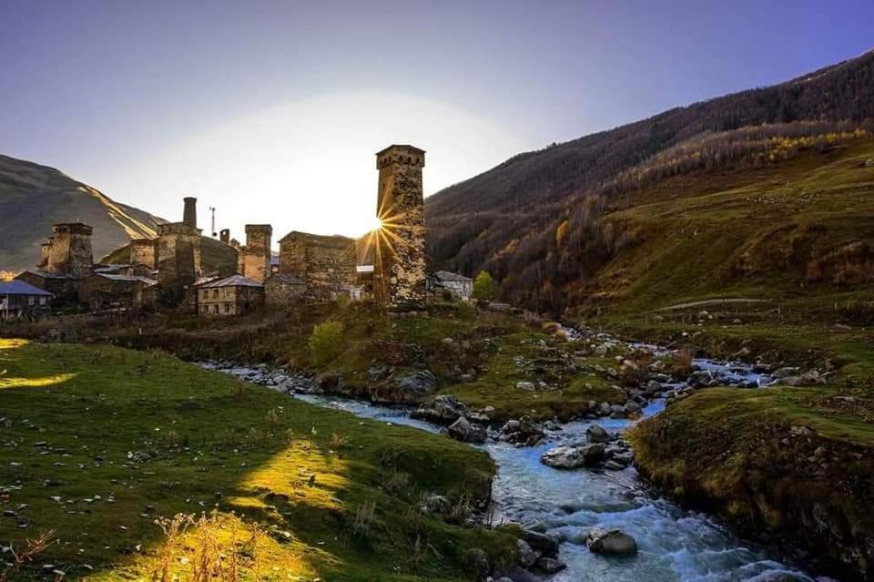 Vila Latphari In Ushguli Exterior foto