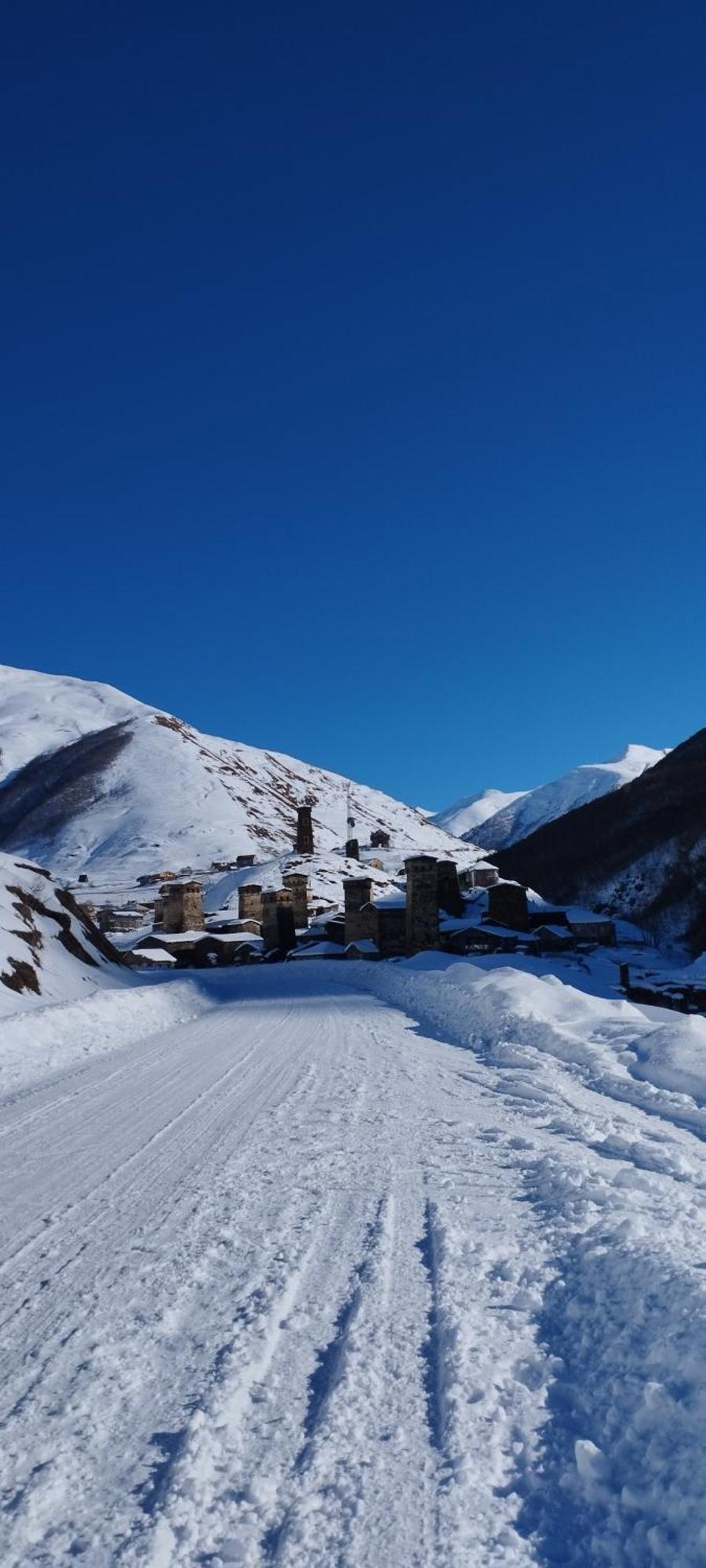 Vila Latphari In Ushguli Exterior foto